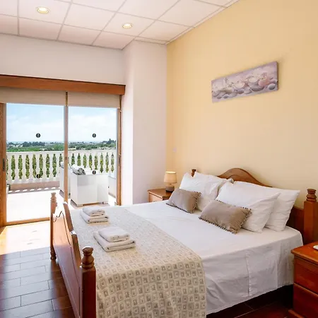 Rafaella Private Pool, Gym & Jacuzzi