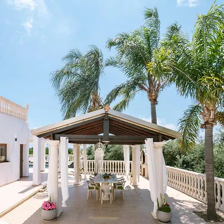 Rafaella Private Pool, Gym & Jacuzzi * Peyia
